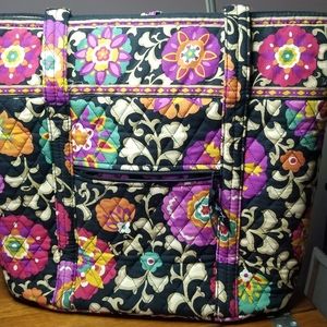 Vera Bradley tote bag with laptop insert.